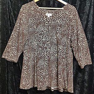 Denim&Co V-Neck 3/4 sleeve animal print tunic size L